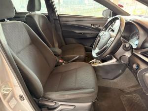 Toyota Yaris 1.5 Xs auto - Image 15