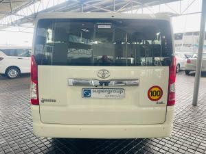 Toyota Quantum 2.8 LWB bus 11-seater GL - Image 6