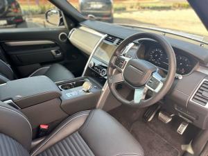 Land Rover Discovery D300 R-Dynamic HSE - Image 8