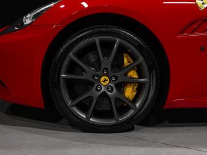 Ferrari California California - Image 10