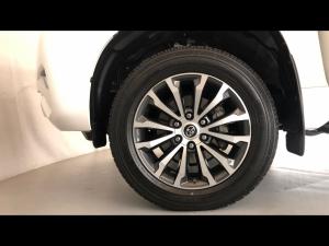 Toyota Land Cruiser Prado 4.0 VX - Image 18