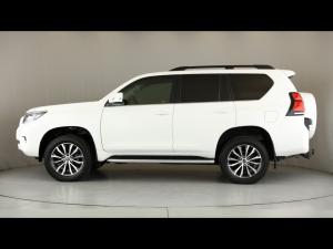 Toyota Land Cruiser Prado 4.0 VX - Image 22