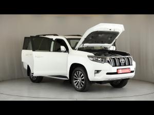 Toyota Land Cruiser Prado 4.0 VX - Image 29