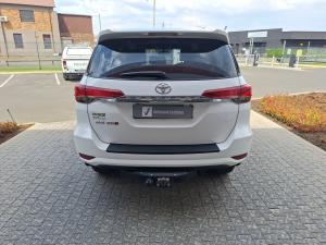 Toyota Fortuner 2.8GD-6 auto - Image 5