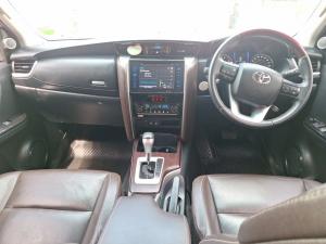 Toyota Fortuner 2.8GD-6 auto - Image 6