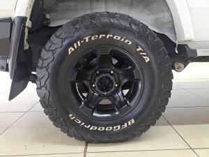 Toyota Land Cruiser 76 4.5D-4D V8 station wagon LX - Image 10