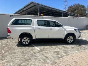 Toyota Hilux 2.8GD-6 double cab Raider auto - Image 3