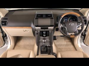 Toyota Land Cruiser Prado 2.8GD VX-L - Image 6