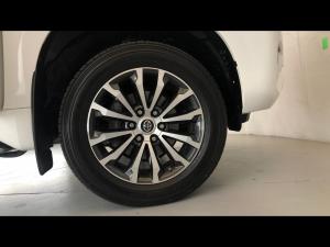 Toyota Land Cruiser Prado 2.8GD VX-L - Image 17