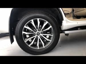 Toyota Land Cruiser Prado 2.8GD VX-L - Image 20