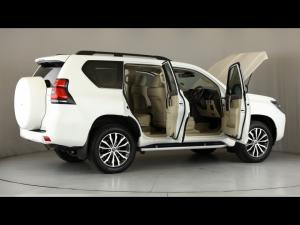 Toyota Land Cruiser Prado 2.8GD VX-L - Image 31