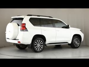 Toyota Land Cruiser Prado 2.8GD VX-L - Image 2