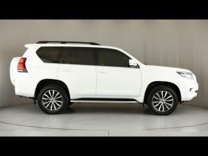 Toyota Land Cruiser Prado 2.8GD VX-L - Image 3