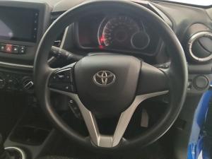 Toyota Vitz 1.0 XR manual - Image 8