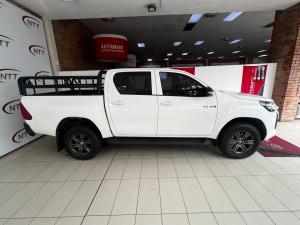 Toyota Hilux 2.4GD-6 double cab 4x4 Raider auto - Image 3