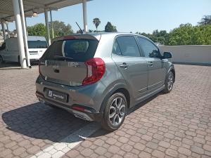 Kia Picanto 1.2 X-Line auto - Image 2