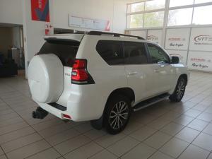 Toyota Prado VX-L 2.8GD automatic - Image 2