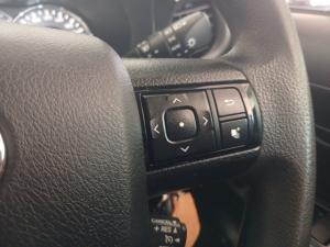 Toyota Hilux 2.4 GD-6 Raider 4X4 automaticD/C - Image 10
