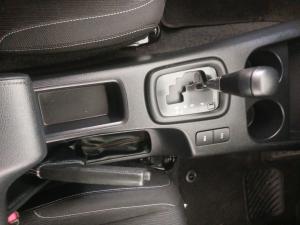 Toyota Hilux 2.4 GD-6 Raider 4X4 automaticD/C - Image 12