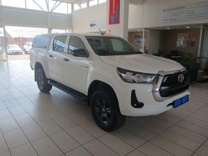 Toyota Hilux 2.4 GD-6 Raider 4X4 automaticD/C - Image 1