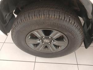 Toyota Hilux 2.4 GD-6 Raider 4X4 automaticD/C - Image 21