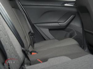 Volkswagen T-CROSS 1.0 TSI Life DSG - Image 14