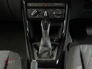 Volkswagen T-CROSS 1.0 TSI Life DSG - Image 18
