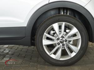 Volkswagen T-CROSS 1.0 TSI Life DSG - Image 9