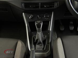 Volkswagen Polo 1.0 TSI Life - Image 18