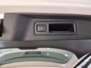 Toyota Fortuner 2.8GD-6 Raised Body automatic - Image 11
