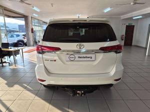 Toyota Fortuner 2.8GD-6 Raised Body automatic - Image 5