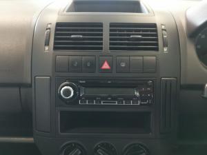 Volkswagen Polo Vivo 5-door 1.4 Trendline - Image 12
