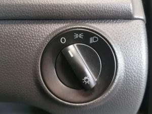 Volkswagen Polo Vivo 5-door 1.4 Trendline - Image 16