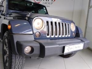 Jeep Wrangler Unlimited 2.8CRD Altitude - Image 25