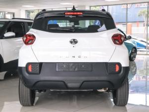 Tata Punch 1.2 Creative+ - Image 22