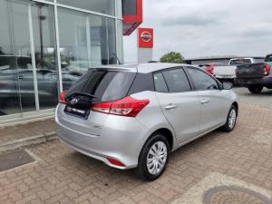 Toyota Yaris 1.5 Xi - Image 3