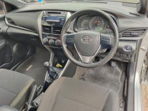 Toyota Yaris 1.5 Xi - Image 6