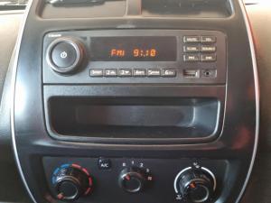 Renault Kwid 1.0 Expression - Image 16