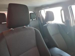 Toyota Hilux 2.4GD-6 double cab 4x4 Raider auto - Image 12