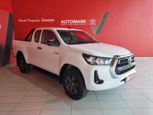 Toyota Hilux 2.4GD-6 Xtra cab Raider manual - Image 1