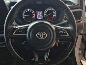 Toyota Starlet Cross 1.5 XS auto - Image 17