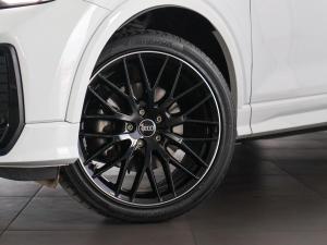 Audi Q2 35TFSI Black Edition - Image 3