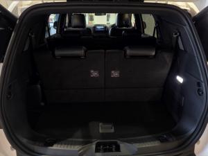 Ford Everest 3.0TD V6 4WD Platinum - Image 10