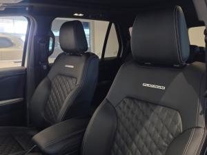 Ford Everest 3.0TD V6 4WD Platinum - Image 6