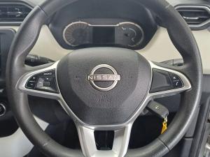 Nissan Magnite 1.0 Turbo Visia - Image 12