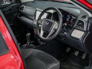 Mahindra XUV300 1.5TD W6 - Image 10