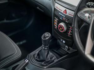 Mahindra XUV300 1.5TD W6 - Image 14