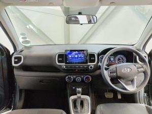Hyundai Venue 1.0T Fluid auto - Image 10