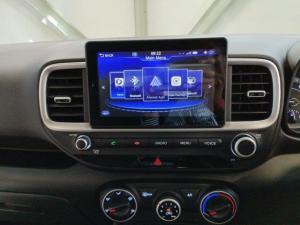Hyundai Venue 1.0T Fluid auto - Image 15
