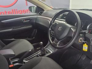Suzuki Ciaz 1.5 GL manual - Image 11